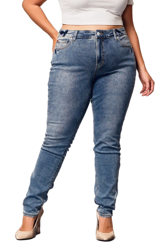 Denim High Rise Skinny in 31" Inseam - Melody