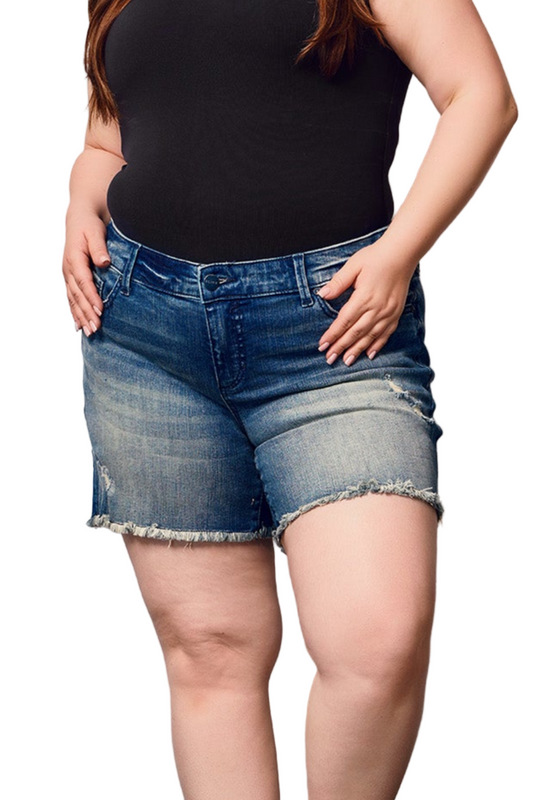 Denim shorts with frayed hem in 5.5" Inseam - Zoey - SLINK JEANS