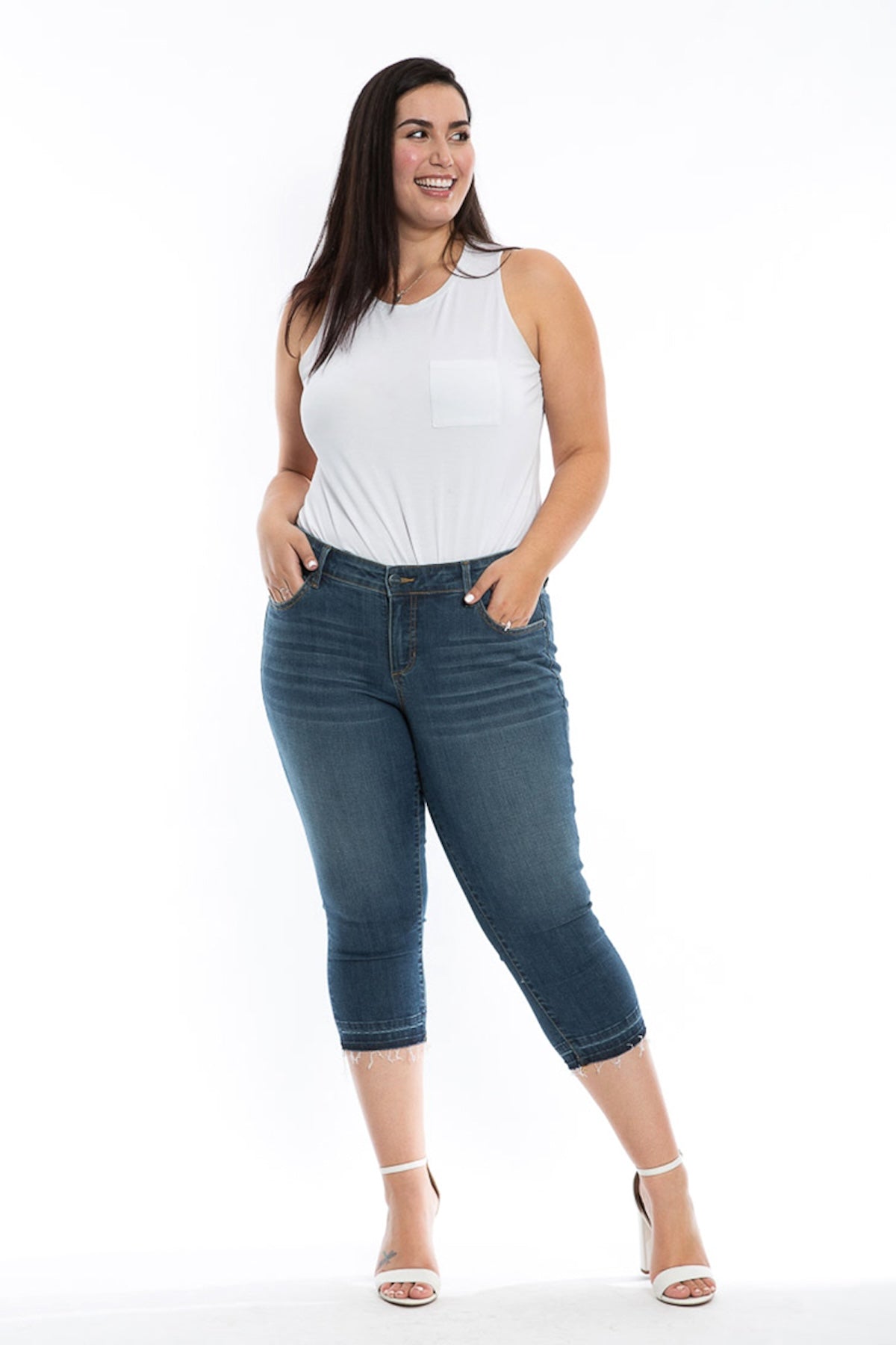 Denim Mid Rise Crop in released hem 22" inseam - Jessie