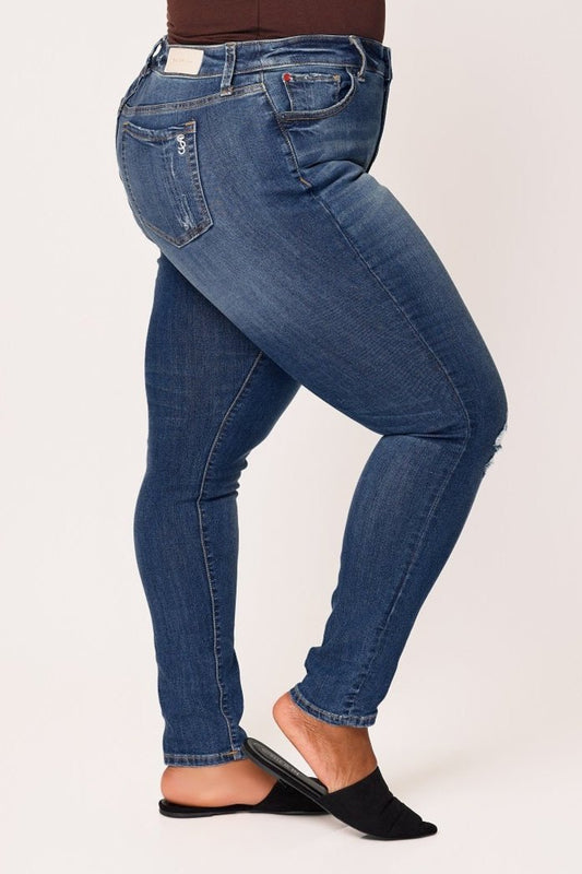 Denim High Rise Skinny in 31" Inseam - Lydia