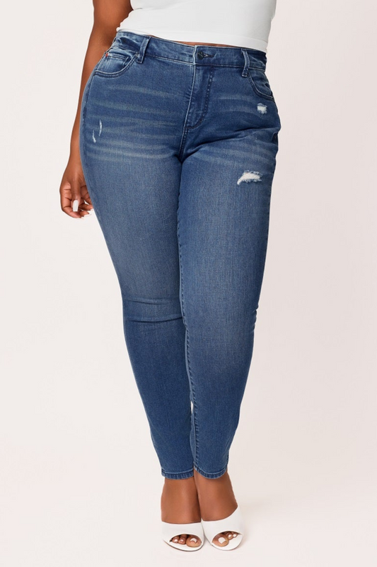 Denim High Rise Skinny in 31" Inseam - Raelynn