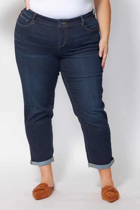 Denim Mid Rise Boyfriend rolled in 25.5" inseam - Amber