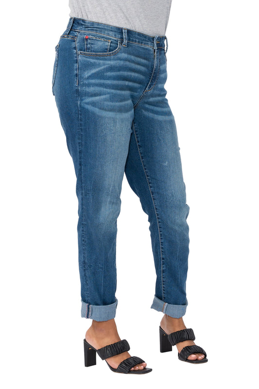 Denim High Rise Boyfriend rolled in 28" Inseam - Sandra