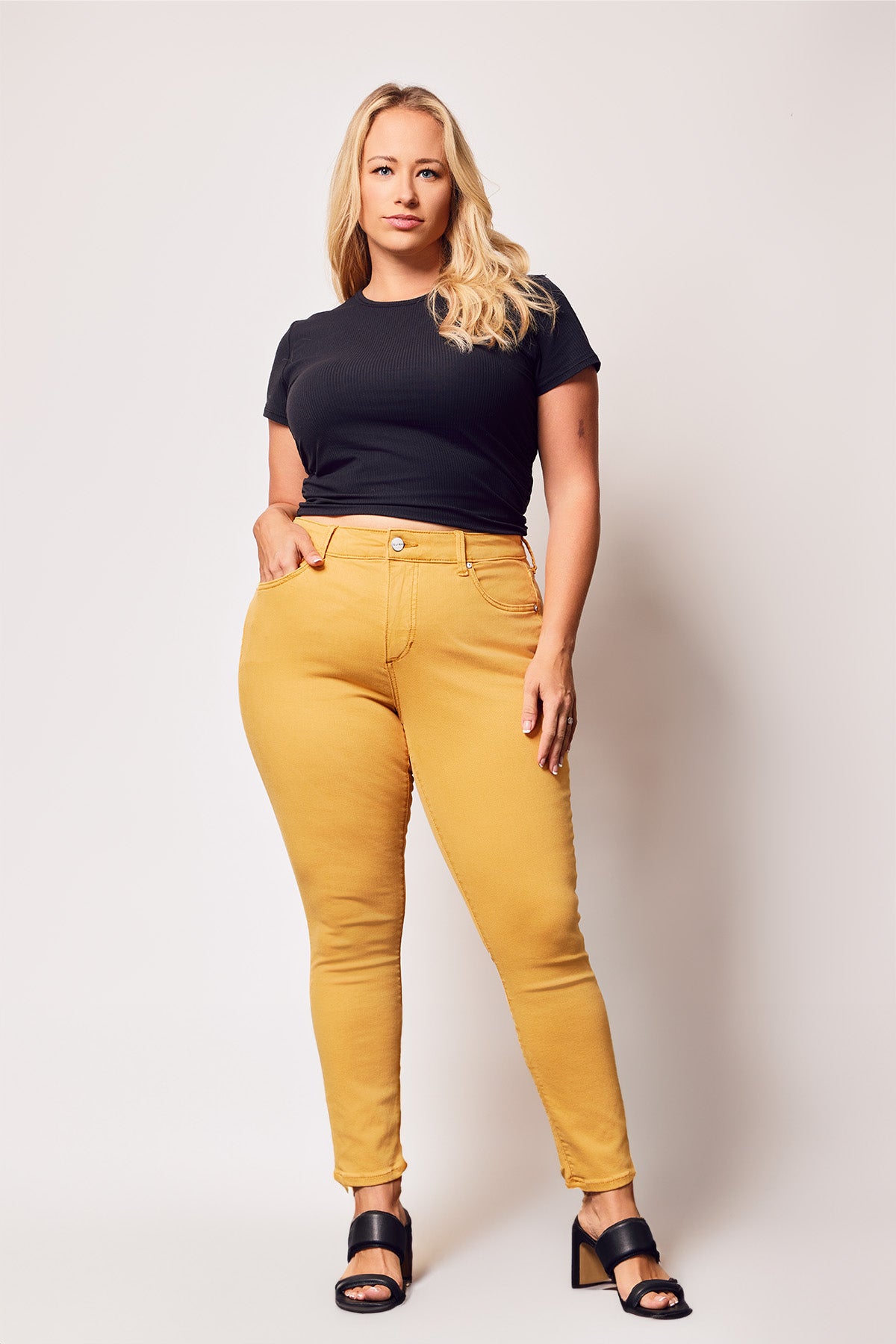 Color high rise skinny in 28" inseam ankle length - Golden Yellow