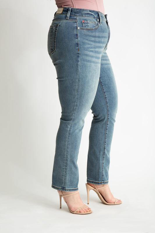 Denim High Rise Straight in 30" Inseam - Stella