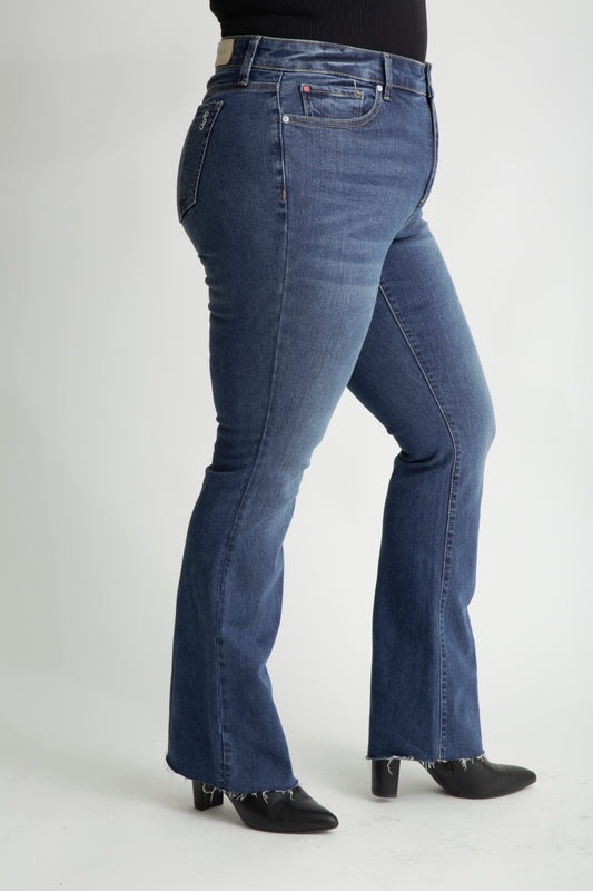 Denim High Rise Bootcut in 32" inseam - Aubree